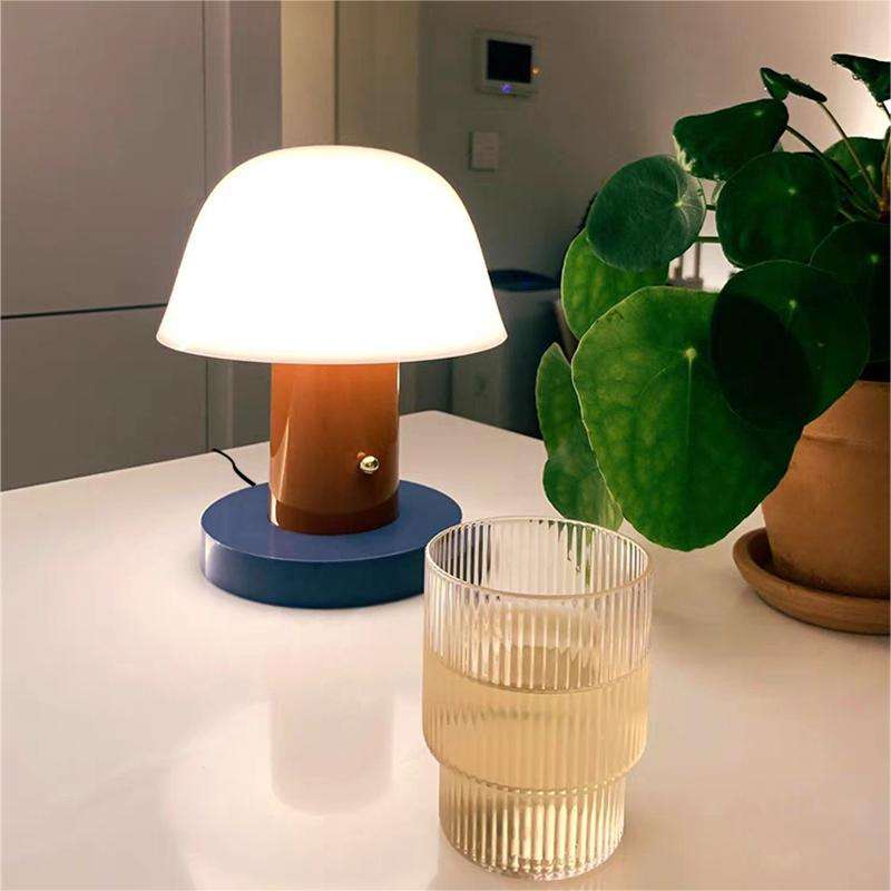 ChampiLume – Lampe Champignon Élégante pour un Éclairage Fantaisiste