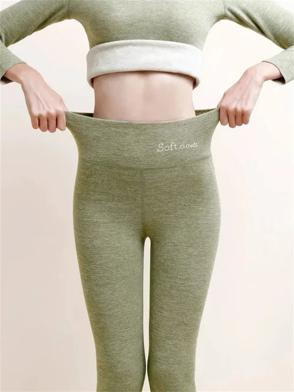 Leggings Thermiques en Polaire : Style et Confort pour un Hiver Impeccable